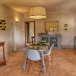 With Private Pool Between Assisi And Todi Casa vacanze Morcella